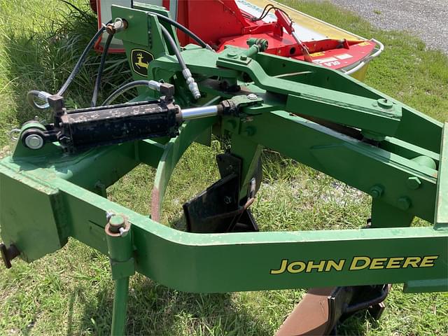 Image of John Deere 3955 equipment image 4