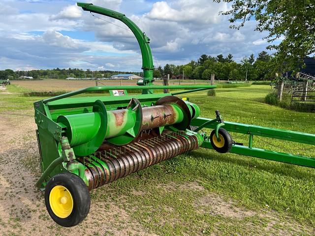 Image of John Deere 3955 equipment image 3