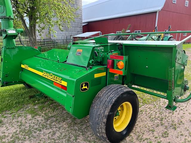 Image of John Deere 3955 equipment image 4