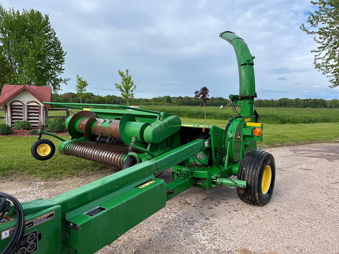 Image of John Deere 3955 Primary image