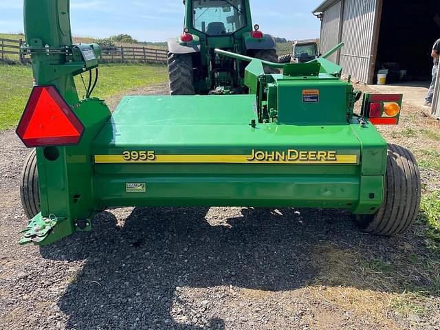 Image of John Deere 3955 equipment image 2