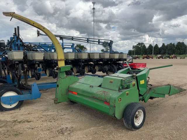 Image of John Deere 3960 equipment image 4