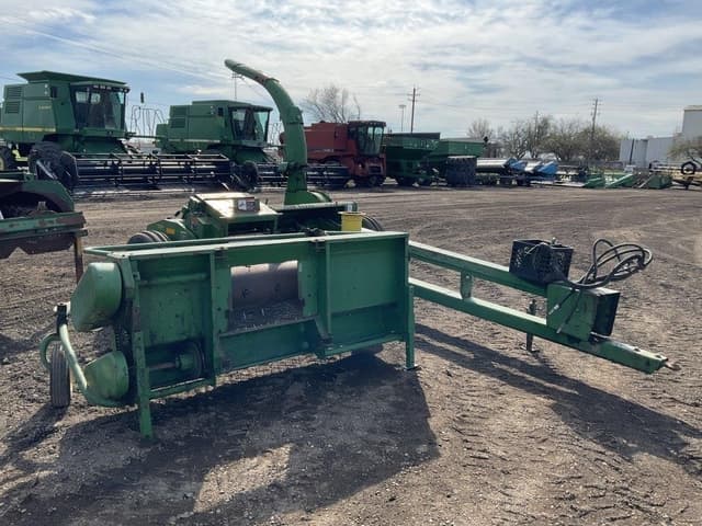 Image of John Deere 3970 equipment image 2