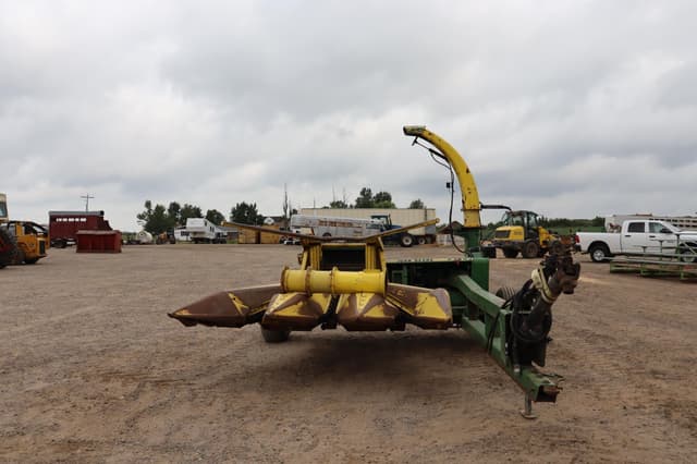 Image of John Deere 3970 equipment image 1