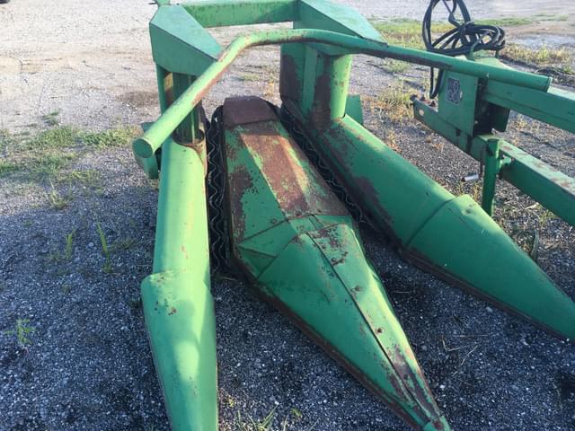 Image of John Deere 3970 equipment image 1