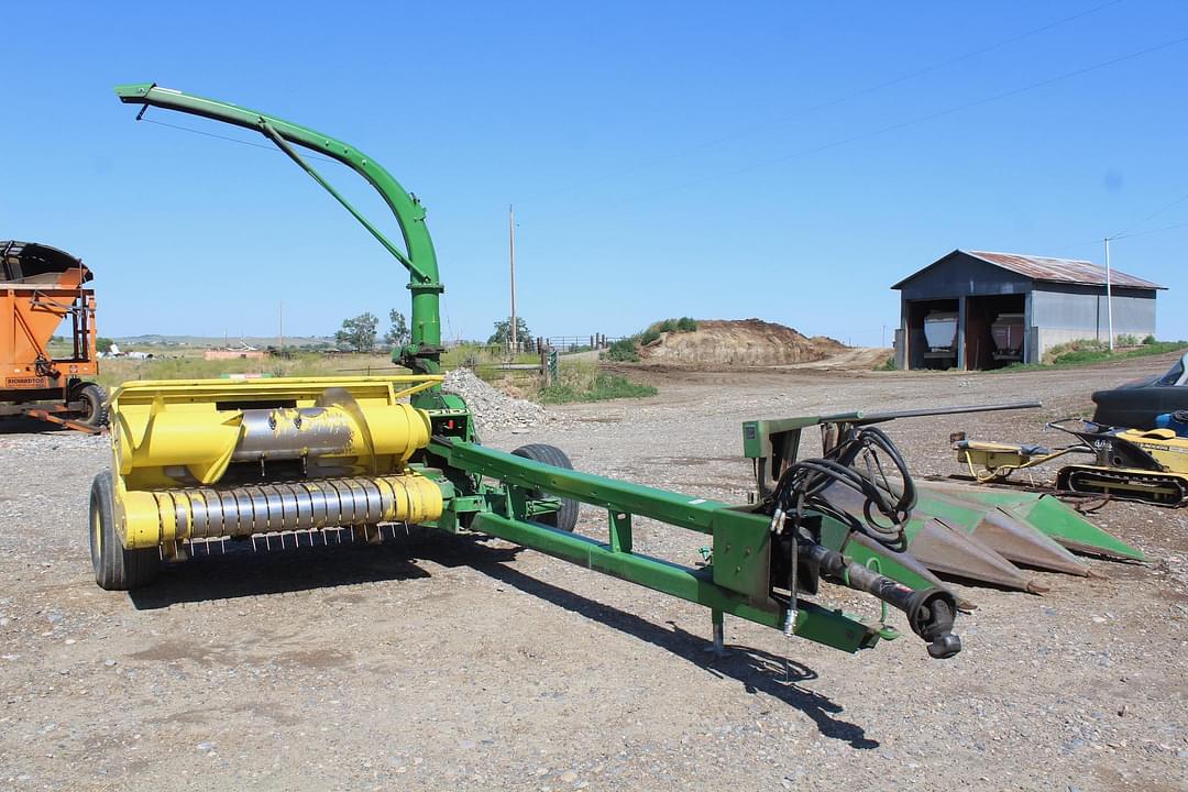 Image of John Deere 3970 Primary image