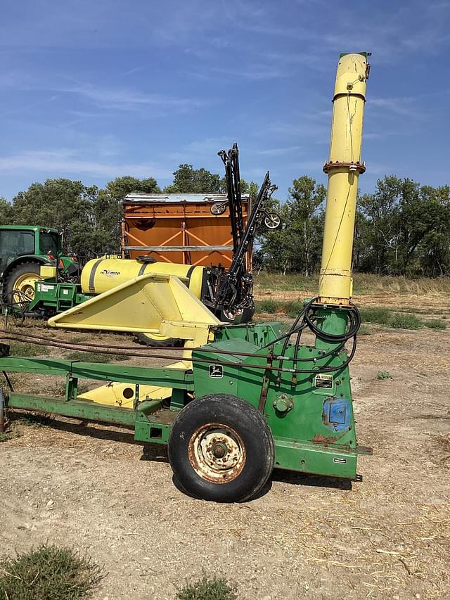 Image of John Deere 3970 equipment image 1