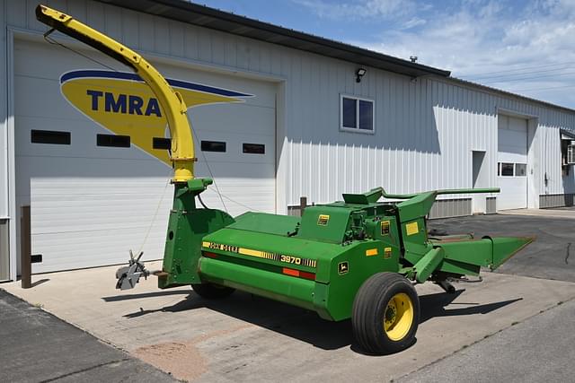 Image of John Deere 3970 equipment image 2