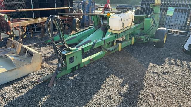 Image of John Deere 3970 equipment image 1