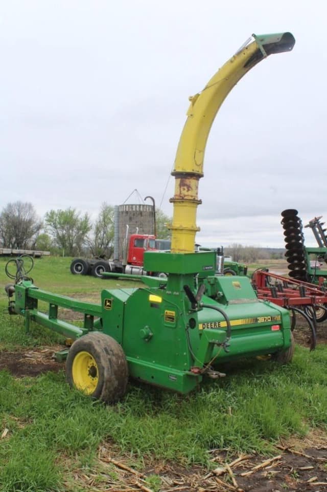 Image of John Deere 3970 equipment image 2