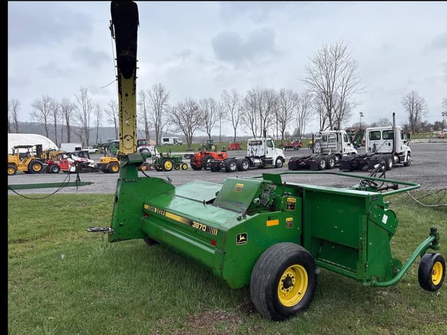 Image of John Deere 3970 equipment image 4