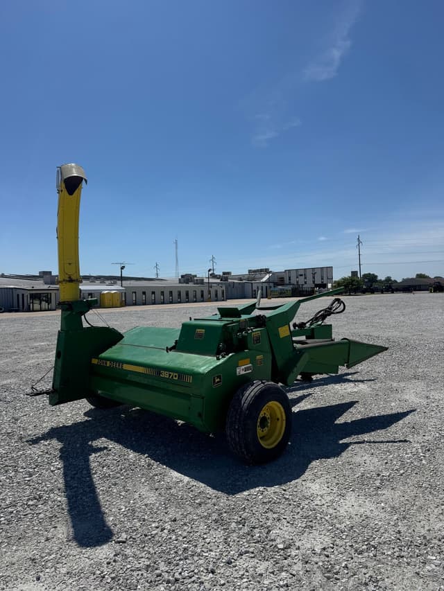 Image of John Deere 3970 equipment image 4