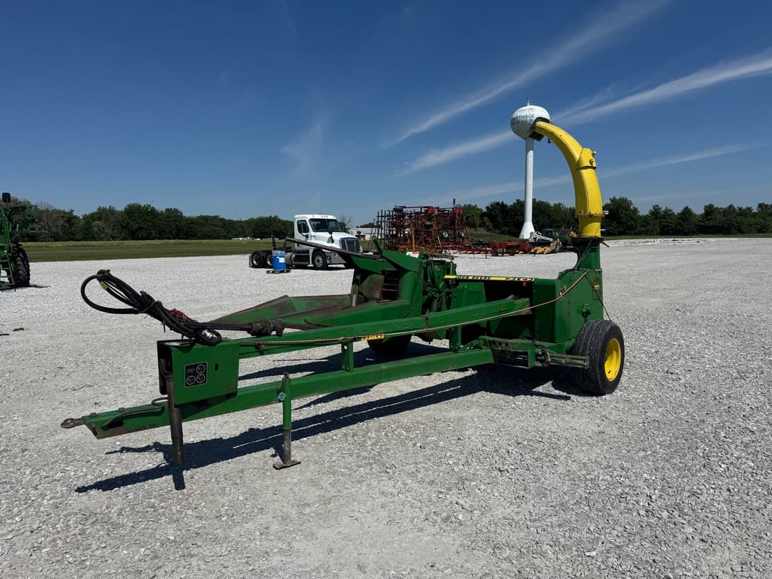 Image of John Deere 3970 Primary image