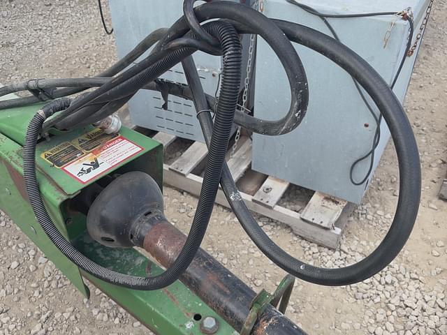 Image of John Deere 3970 equipment image 4