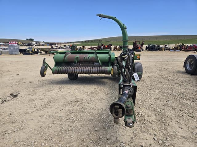 Image of John Deere 3975 equipment image 1