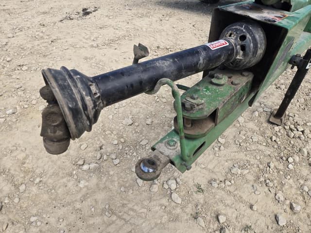 Image of John Deere 3975 equipment image 3