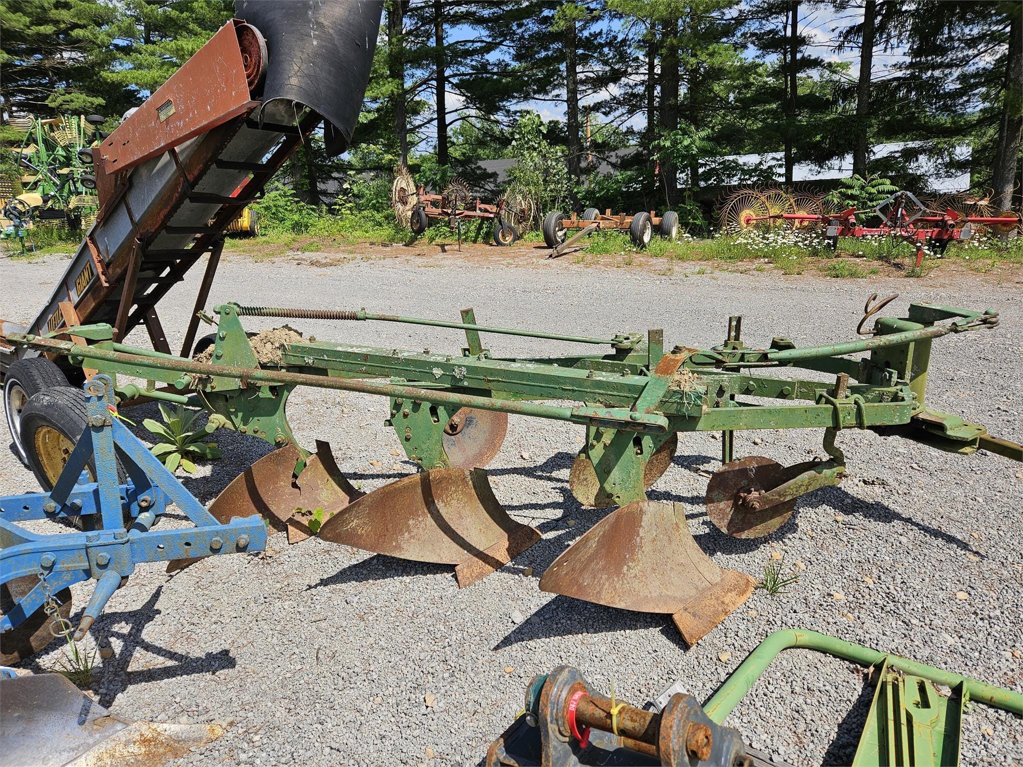 John Deere 3B Equipment Image0