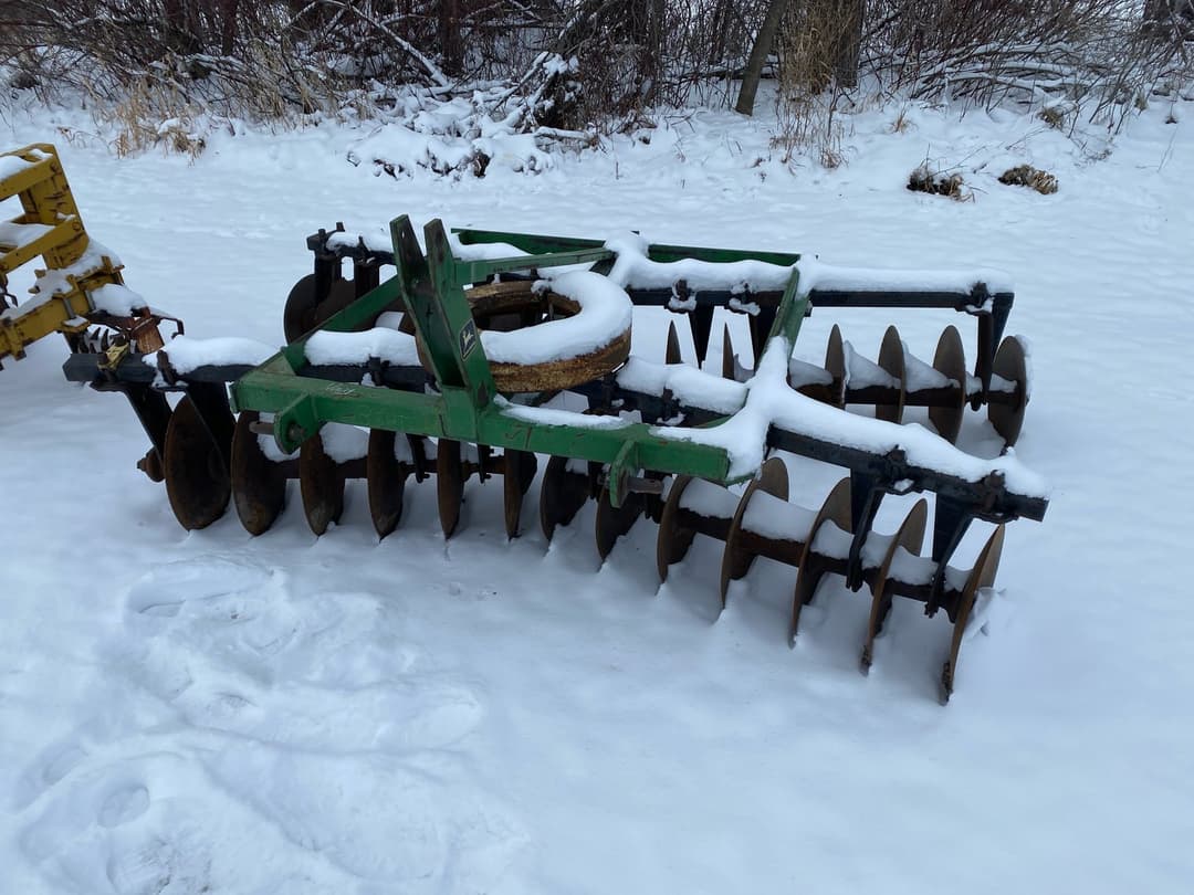 Image of John Deere 105 Primary image