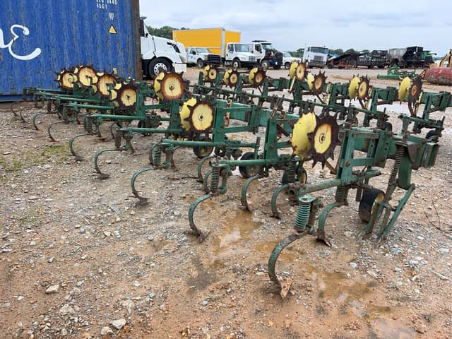 Image of John Deere RM equipment image 3