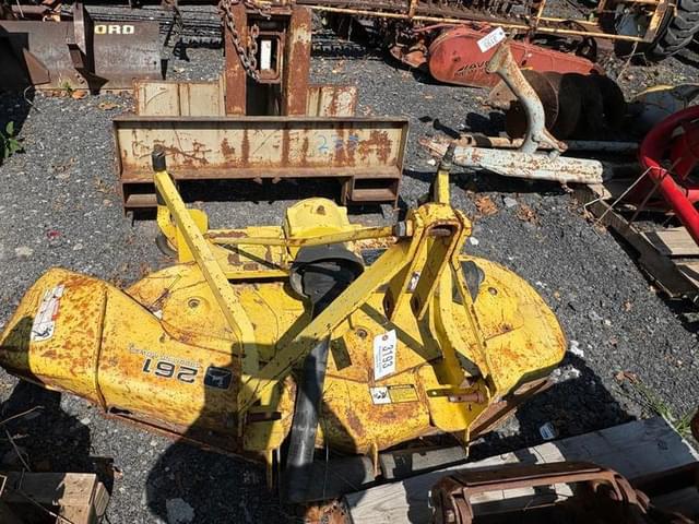 Image of John Deere 261 equipment image 1