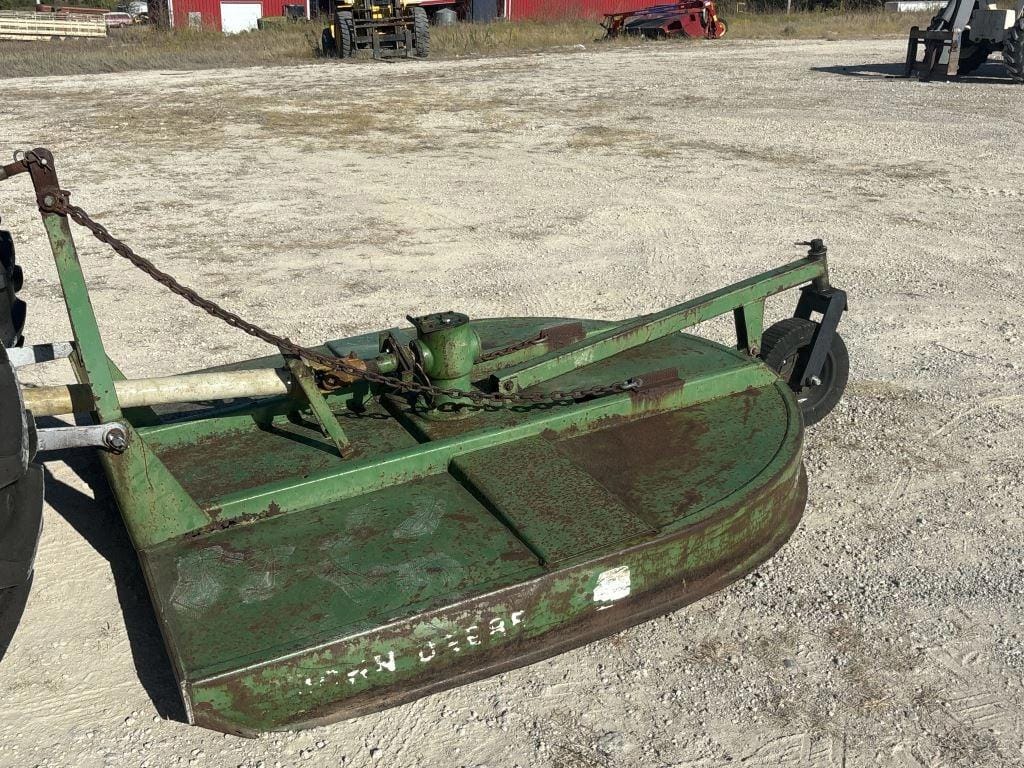 Main image John Deere 606