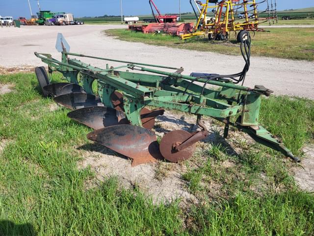 Image of John Deere Undetermined equipment image 1