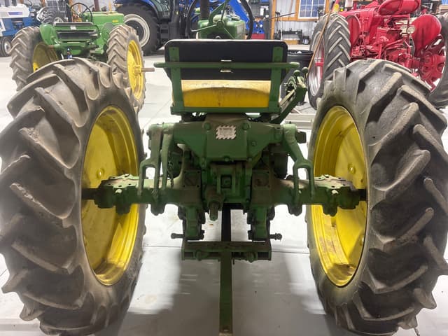 Image of John Deere 40 equipment image 3