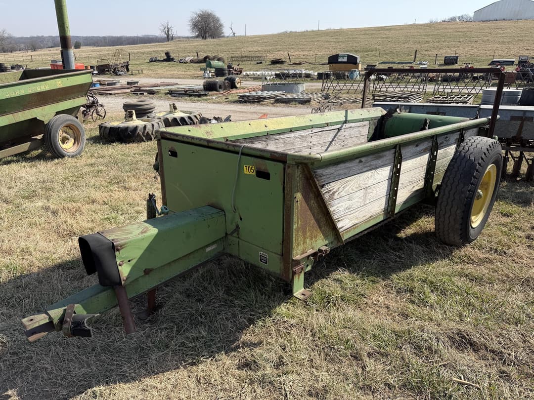 Image of John Deere 40 Image 1