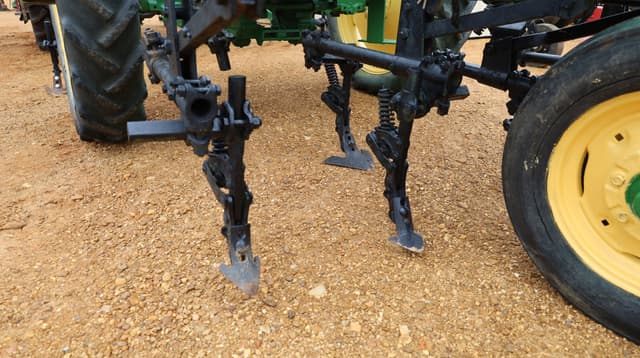 Image of John Deere 40 equipment image 3