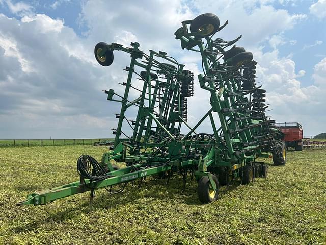 Image of John Deere 737 equipment image 3