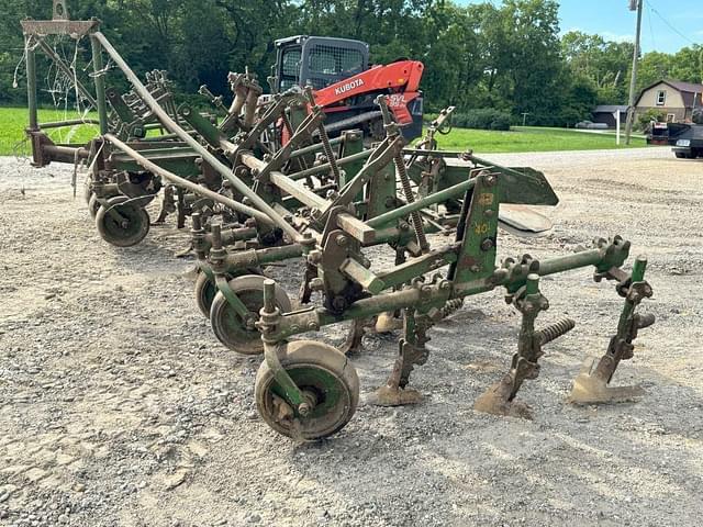 Image of John Deere AT-40 equipment image 1