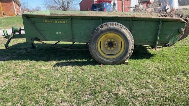 Image of John Deere 40 equipment image 2