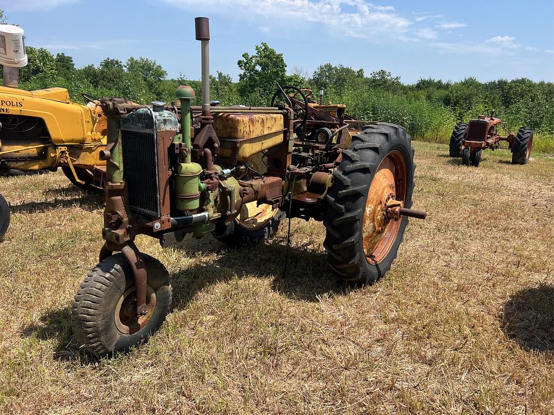 Image of John Deere 40 Primary image