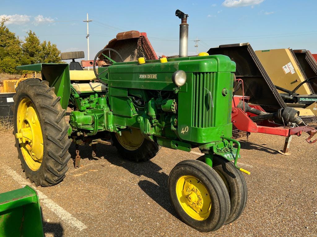 Main image John Deere 40