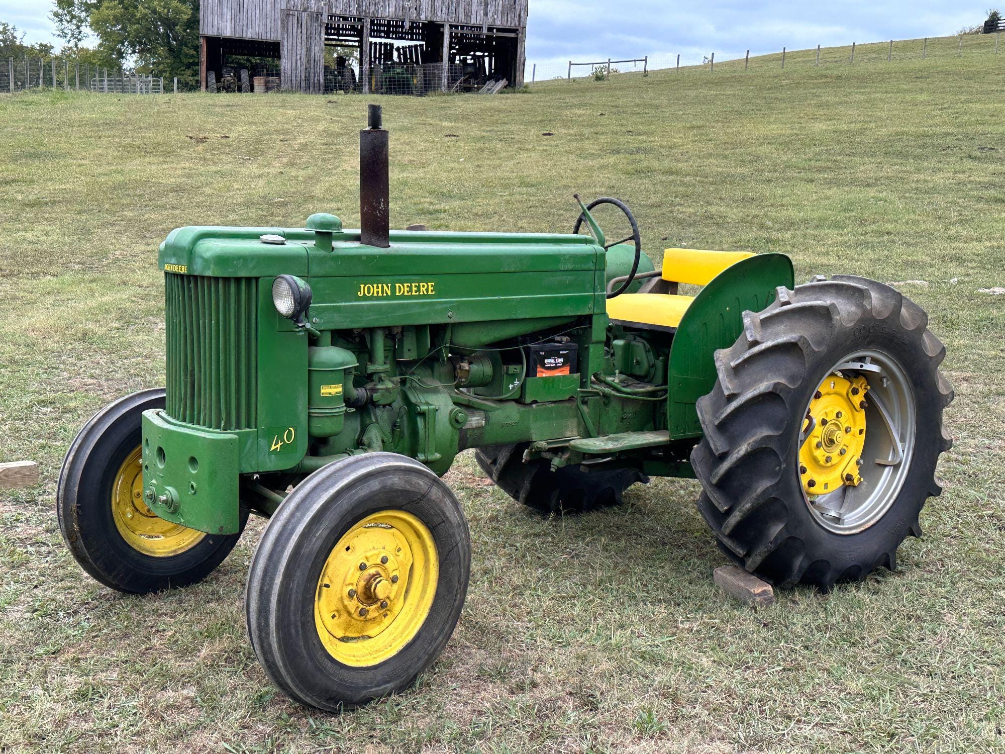 Main image John Deere 40