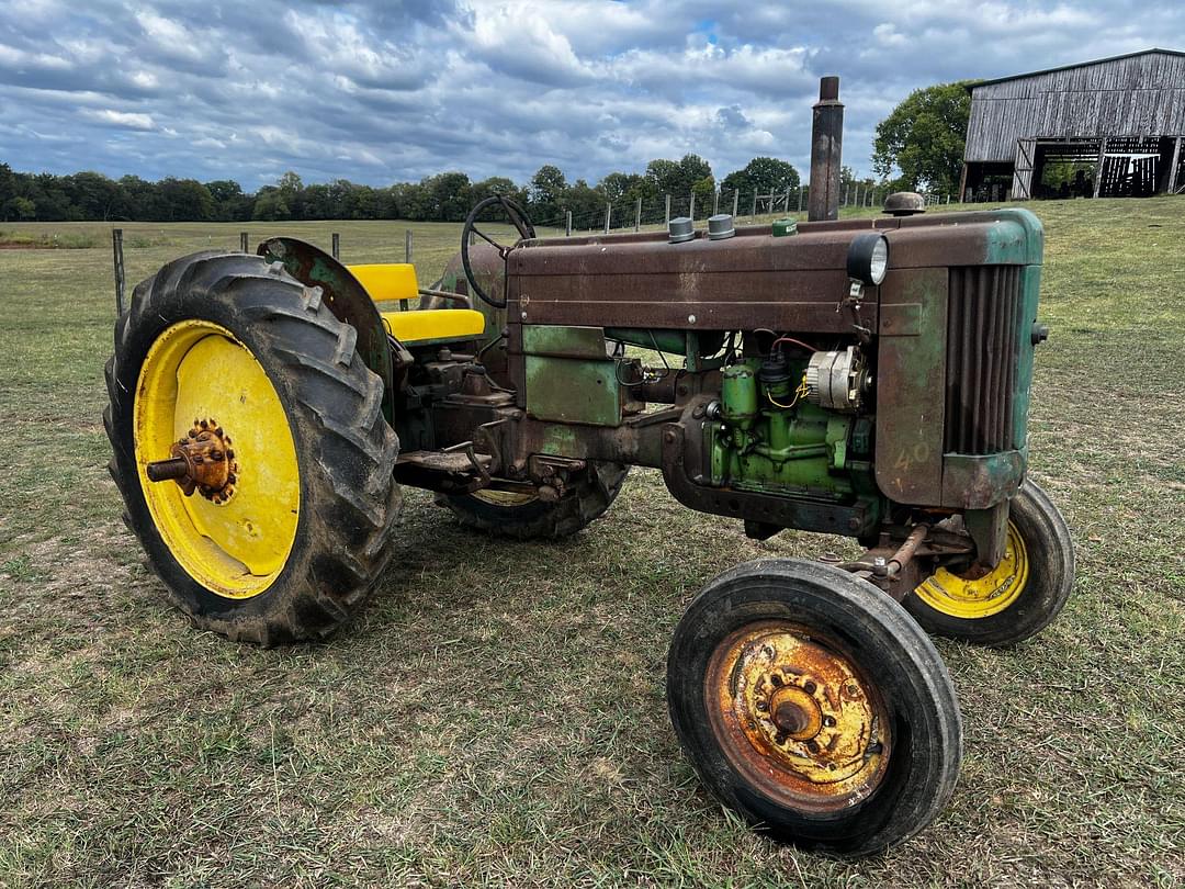 Image of John Deere 40 Primary image