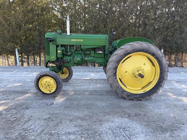 Image of John Deere 40 equipment image 1