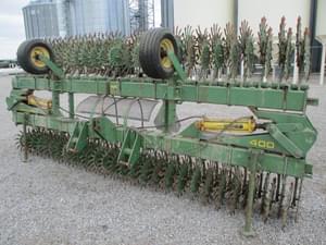 John Deere 400 Image