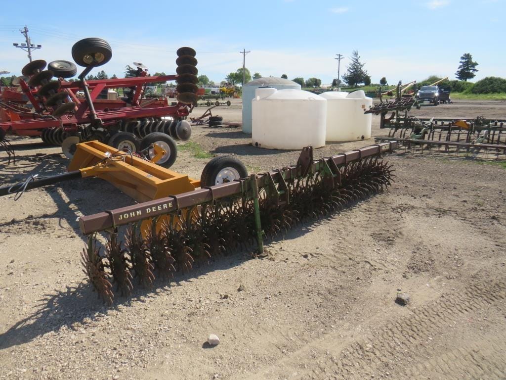 John Deere 400 Equipment Image0