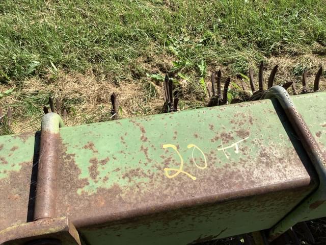 Image of John Deere 400 equipment image 4