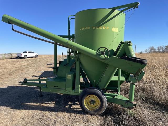 Image of John Deere 400 equipment image 2