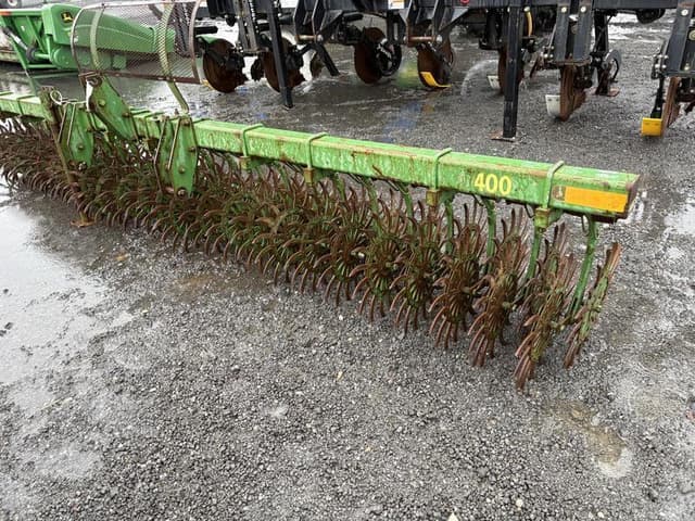 Image of John Deere 400 equipment image 1