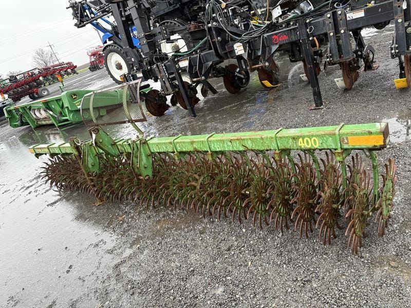 John Deere 400 Equipment Image0