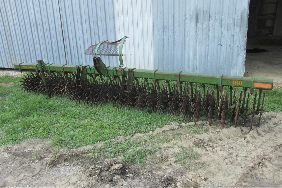 Image of John Deere 400 Primary image
