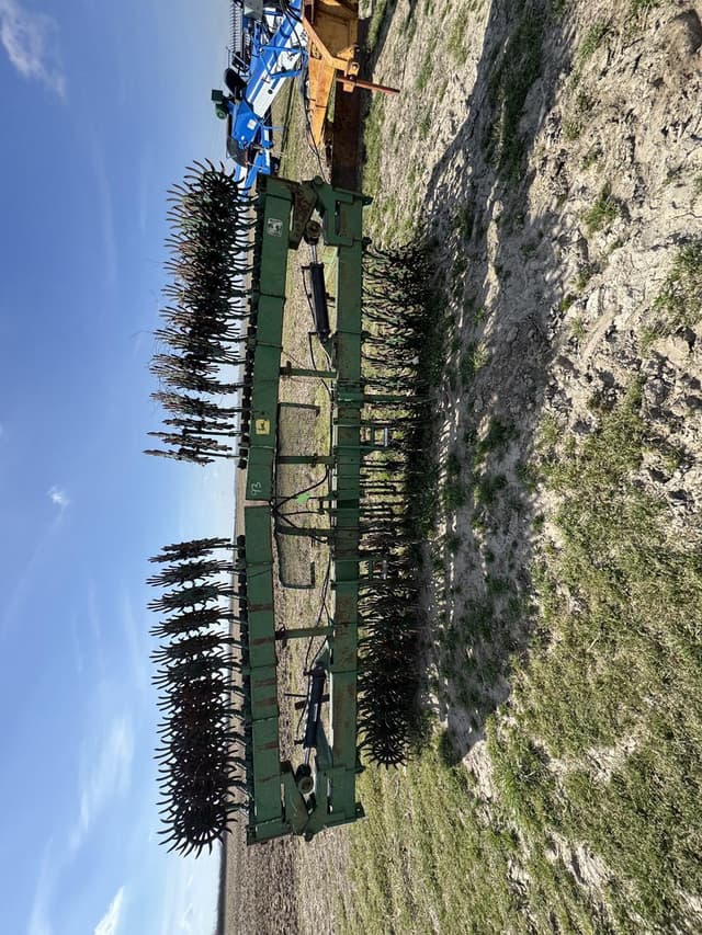 Image of John Deere 400 equipment image 1