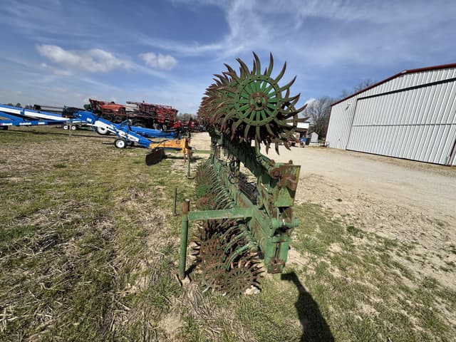 Image of John Deere 400 equipment image 4