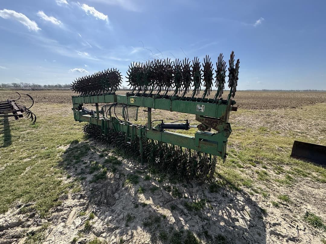 Image of John Deere 400 Primary image