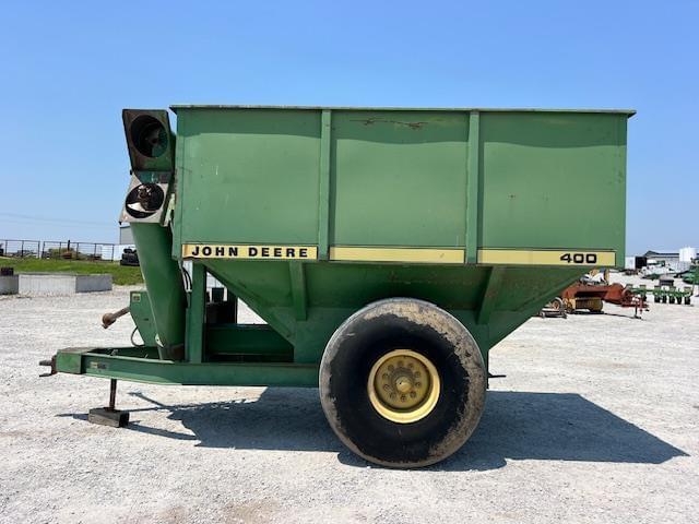 Image of John Deere 400 equipment image 2