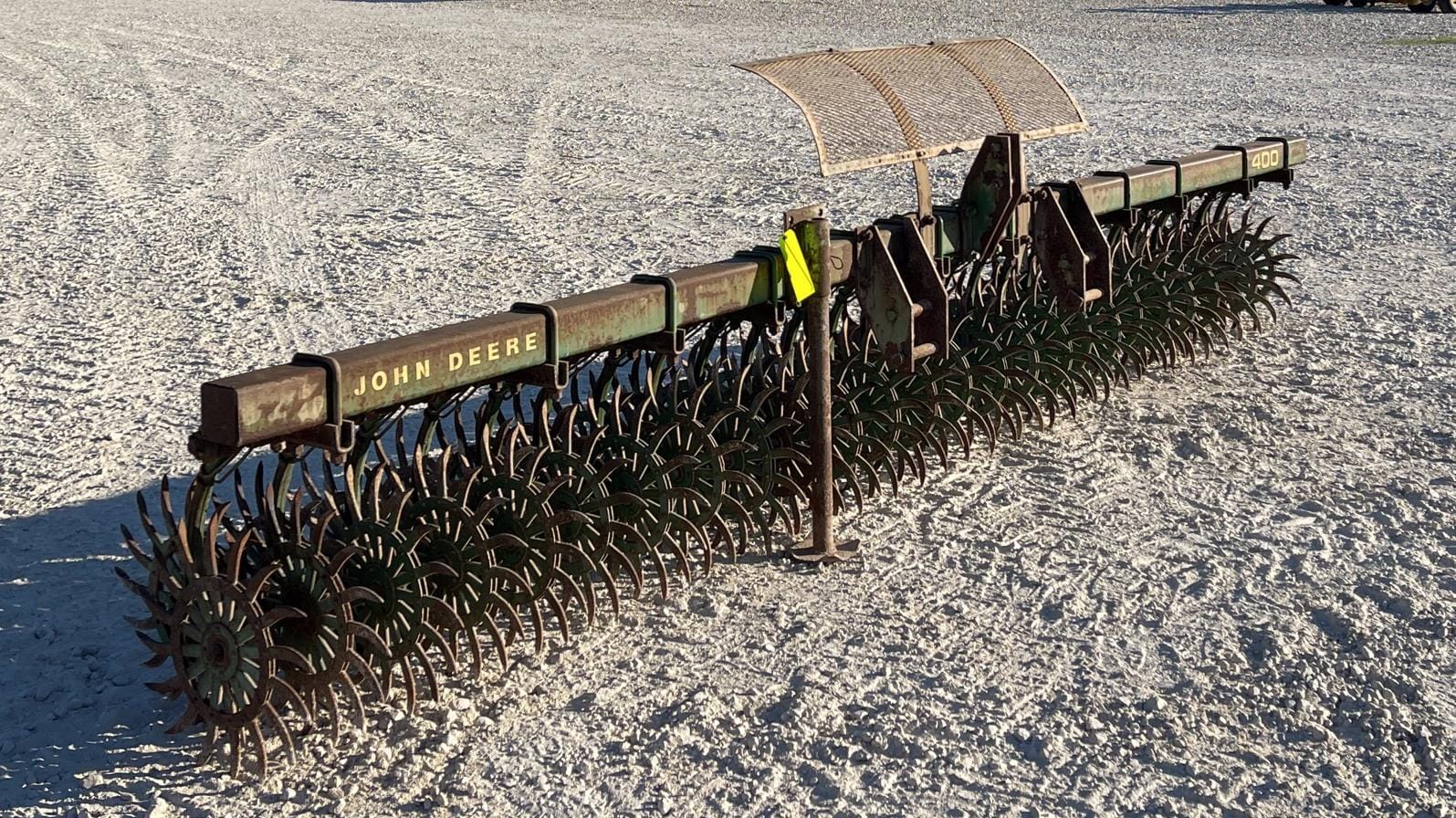 Main image John Deere 400