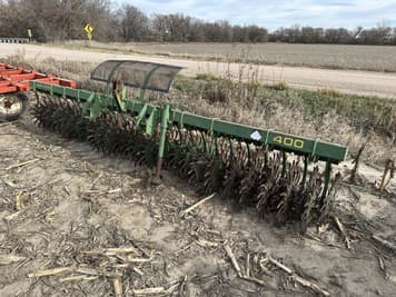 Main image John Deere 400